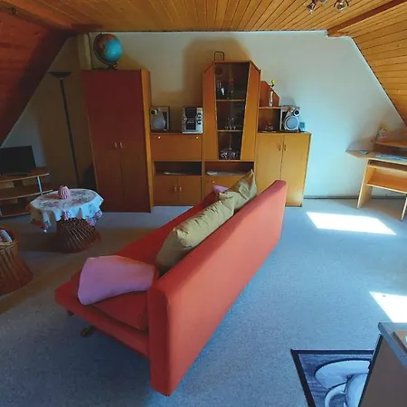 Rummy's Mit Garten *