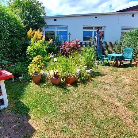 Rummy's Mit Garten
